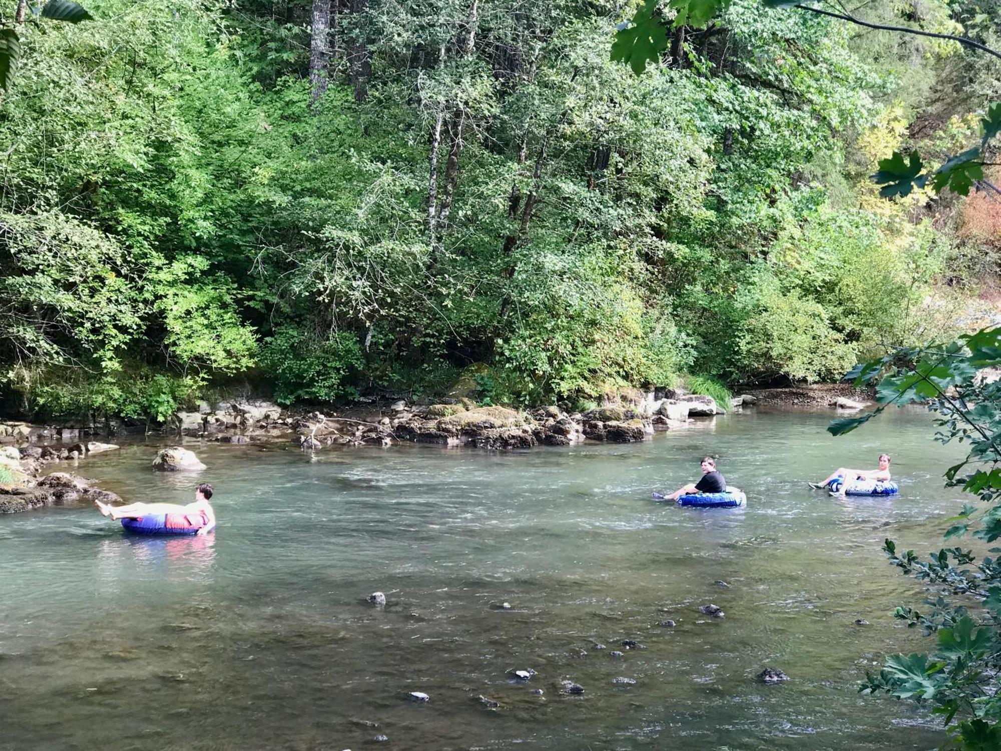 Mckenzie River Mountain Resort Blue River Екстер'єр фото